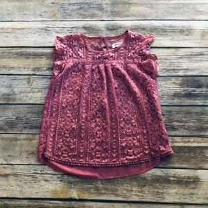 38. Girls adorable lacy pink blouse! Size 8